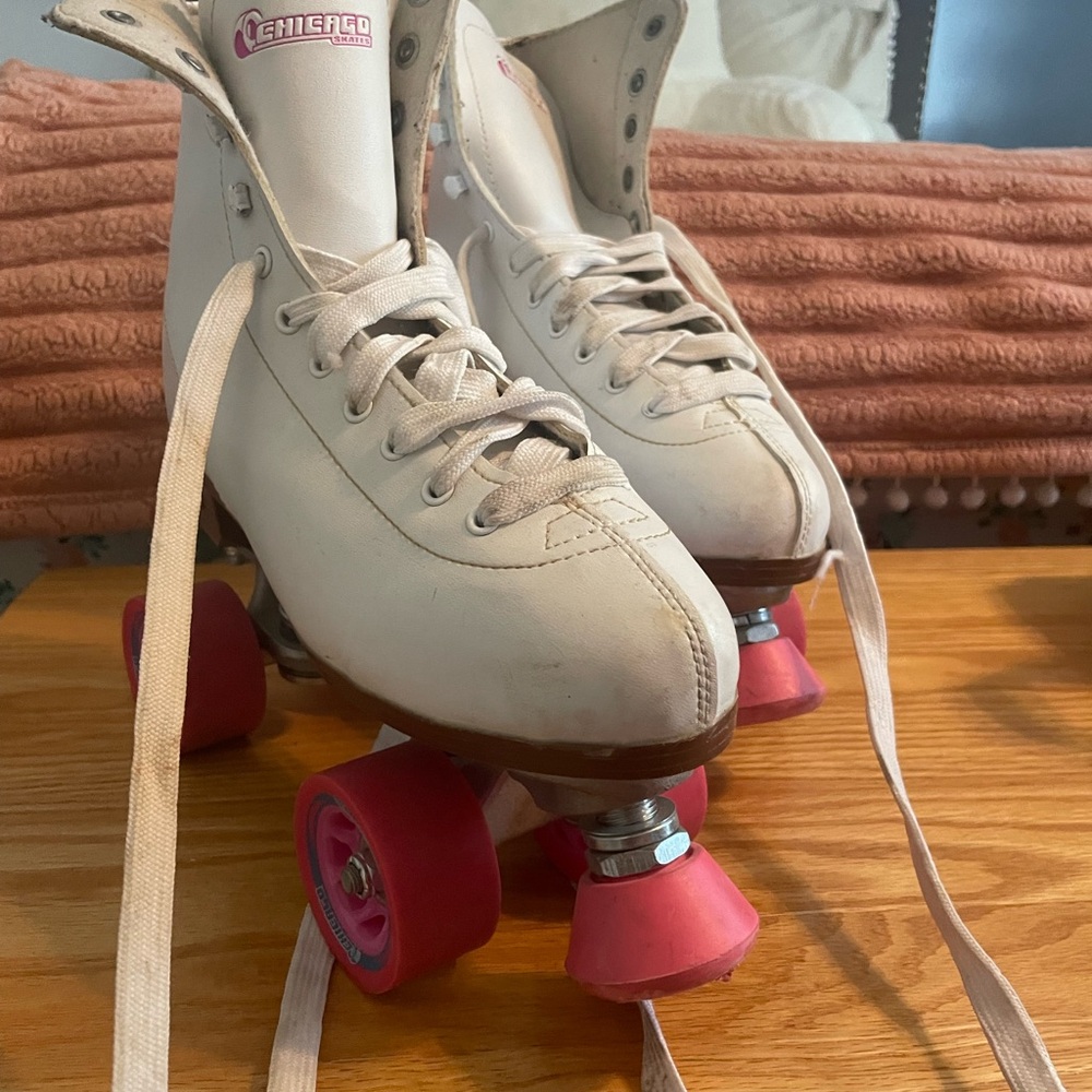 White Roller Skates with Pink Wheels